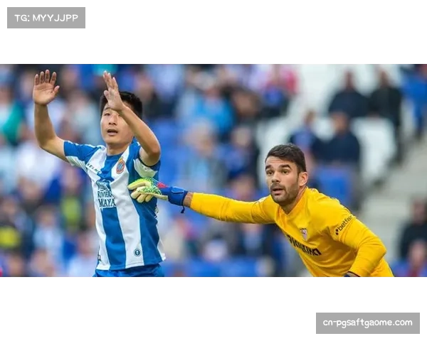 慢镜回放：罗德里戈极限停球后穿裆过人，引发社交媒体热议